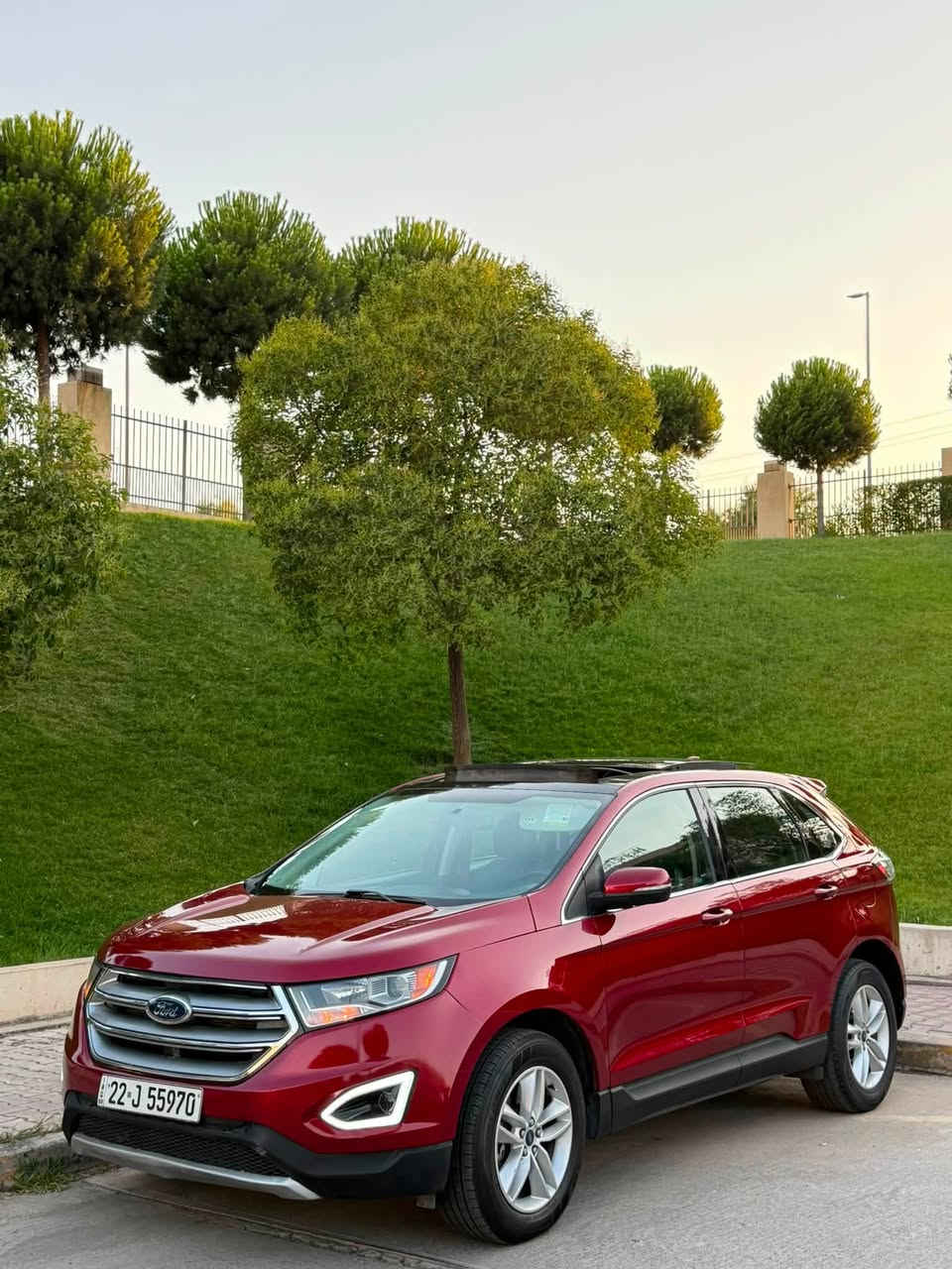 ‏‎السلام عليكم ورحمة الله وبركاته
‏‎       ——— لـلـبـيع  ———

فورد ايدج.       — Ford Edge

‏‎وراد أمريكي.     —  ايرباك البرده فقط 

نظام الدفع       —. AWD 

‏‎الموديل           — 2017 

‏‎فئة.                 — SEL 

‏‎حجم المكينه.  —  V6 / 3500

‏‎اللون               — ماروني   

‏‎المسافه المقطوعه — 109.000 

‏‎حاله السياره. — صبغ نص الجاملغ + الباب + نص الباب ( صور الحادث مرفق مع التقرير ) 

‏‎المواصفات 
‏‎- بصمة تشغيل 
‏‎- بصمة أبواب 
‏‎-تشغيل عن بعد 
‏‎-ترحيب عند الاقتراب 
‏‎- رادار خلفي - جانبي
-فتحة سقف بانوراما
-صندوق كهربائي 
‏‎-حساس خلفي
‏‎- شاشه كبيره تدعم نظام الأبل كار باي ونظام الاندرويد 
‏‎- شاشه عداد 
‏‎-كشنات امامي تدفئة 
-كشنات جلد 
-ستيرن تدفئه 
‏‎- تبريد قطعتين 
‏‎- كود باب 
‏‎-كرسي السايق والراكب بحركه كهربائيه
‏‎-تحكم ستيرن جهتين 
‏‎-تحديد سرعه 
-هاندبريك بصمه 
‏‎-مانع انزلاق 
‏‎-ليد نهاري
‏‎-كامره خلفيه دواره 
‏‎باقي المواصفات المعروفه 

‏‎السعر            — اكتب تم ويوصلك السعر مباشر 

‏‎رقم السياره    — أربيل  

‏‎موقع  السياره — السليمانية 

‏‎للأستفسار.     — *********** - ***********
