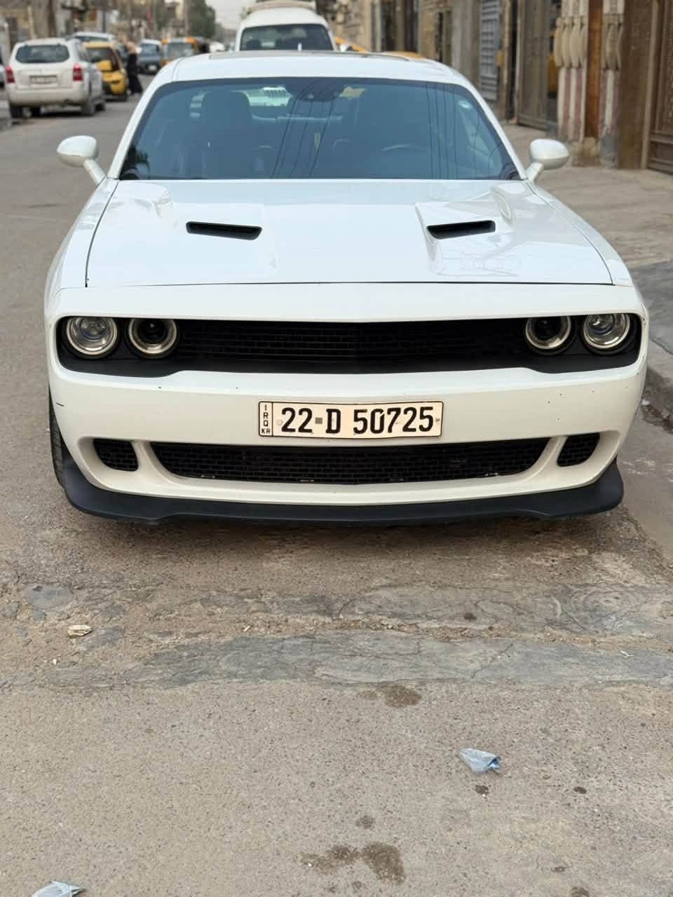 جالنجر مديل 2018 وارد امريكي محرك 3600 ماشيه ١٩٢ الف كيلو
سياره فول مواصفات sxt بلاص 
شاشه كبيره 
كشنات جلد 
رادار جانبي وامامي 

فتحه سقف 
حاله سياره ✅
تبديل جاملغ امامي جه سايق بدون شاصي ولا لغد
ودعامي الاماميه 
وبيه قطع كلير بجاملغ لخلفي 
السياره تحويل بنفس اليوم
رقم اربيل
المكينه والكير لم يتم فتحها شرط لفحص 

مكان السياره بغداد البلديات 

للتواصل ***********
