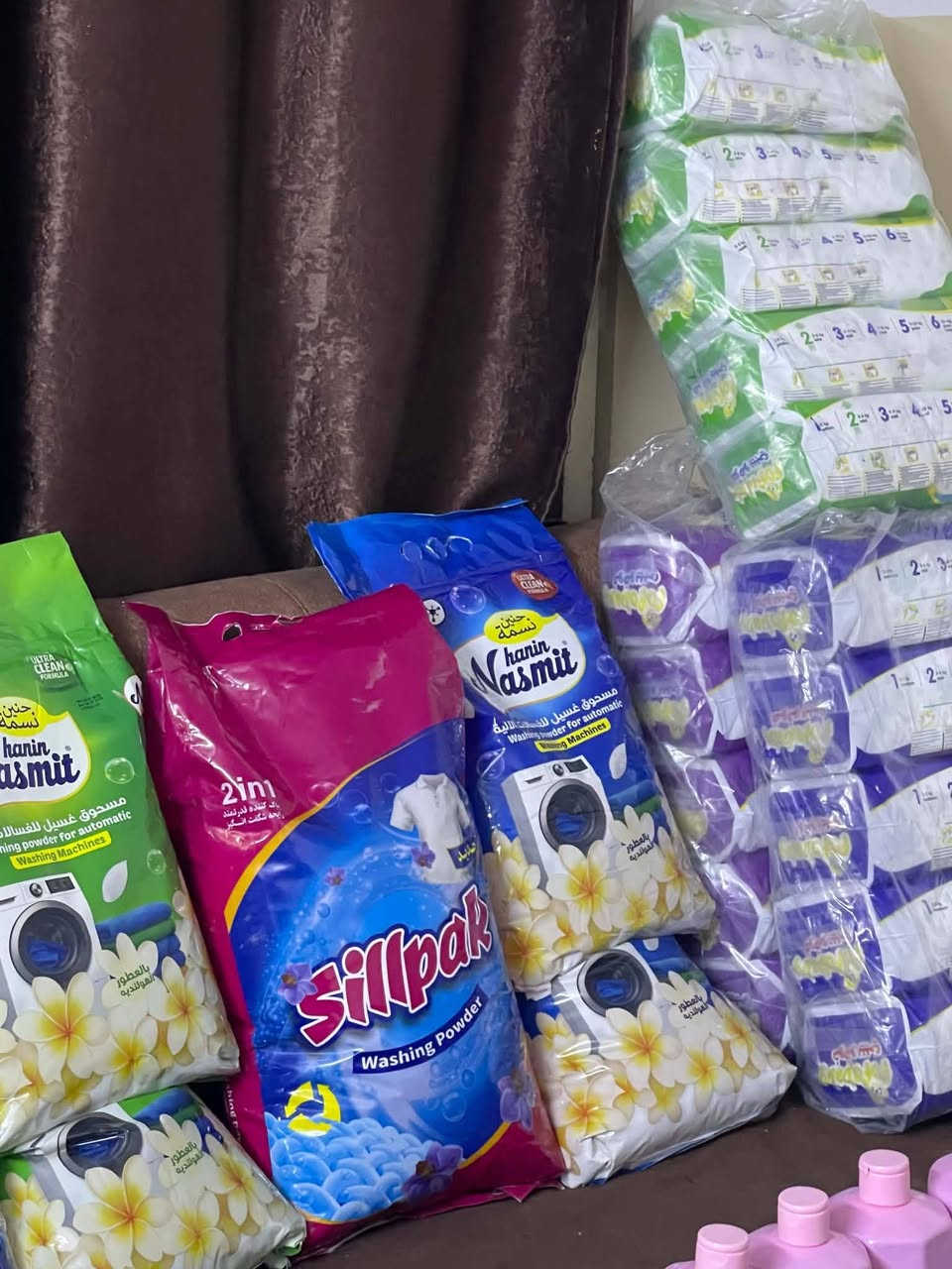 افتتاح معطرات منضفات  يوجد لدينا شامبوات مكيفات زاهي قاصر ديتول فلاش ائ شي يحتاج البيت يوجد لدينا توصيل داخل حمدانيه فقط اليحب يوصي يتصل على هذا رقم ***********
***********
