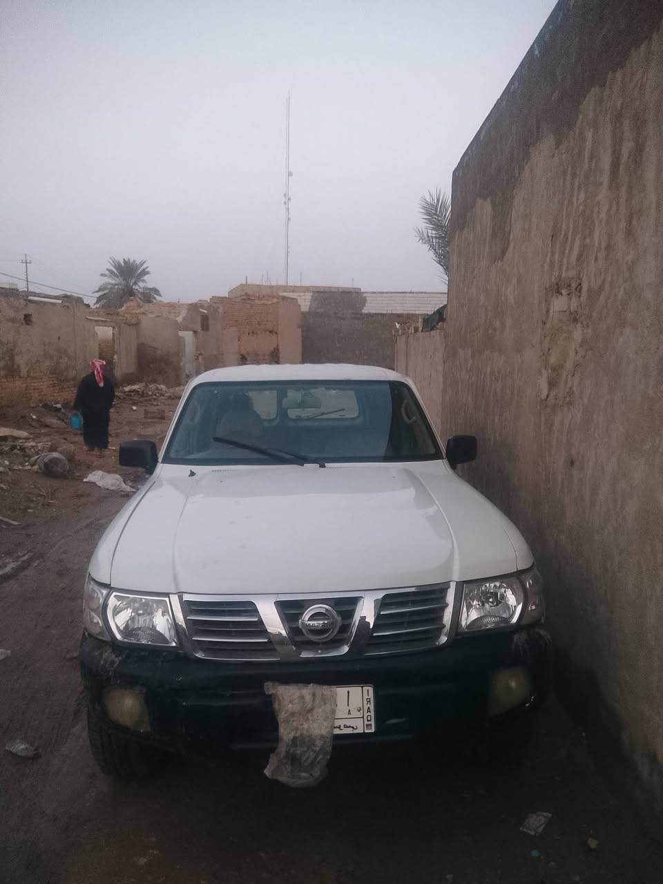 نيسان باترول موديل 2000 رقم بصره مشروع وطني للبيع السعر 65وبيه مجال للشراي كير عادي مكينه نضيفه كابريته بلاد ماملعوب بيه ***********
