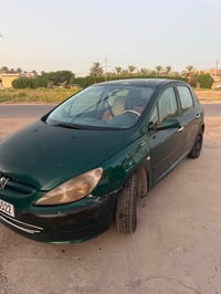 بيجو 307 • فرنسي • مجال بسيط