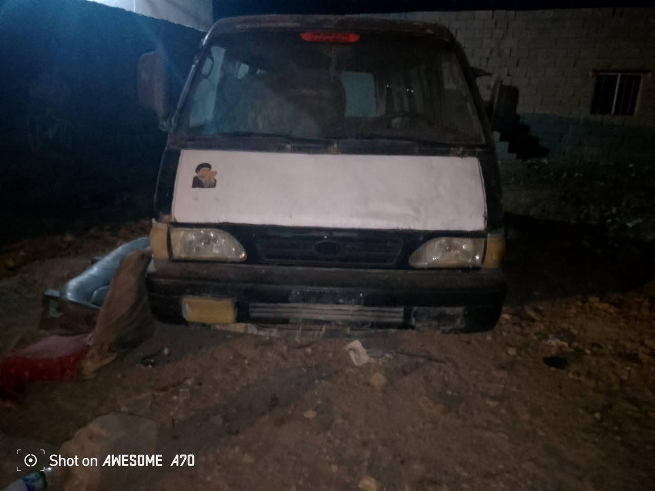 سلام عليكم كيه بستا مديل 95رقم واسط كوم حديد مكينه كايمه بيه يطق سعر 1750مكاني كوت ***********

نص مكتوب في الصور:
- Shot on AWESOME A70