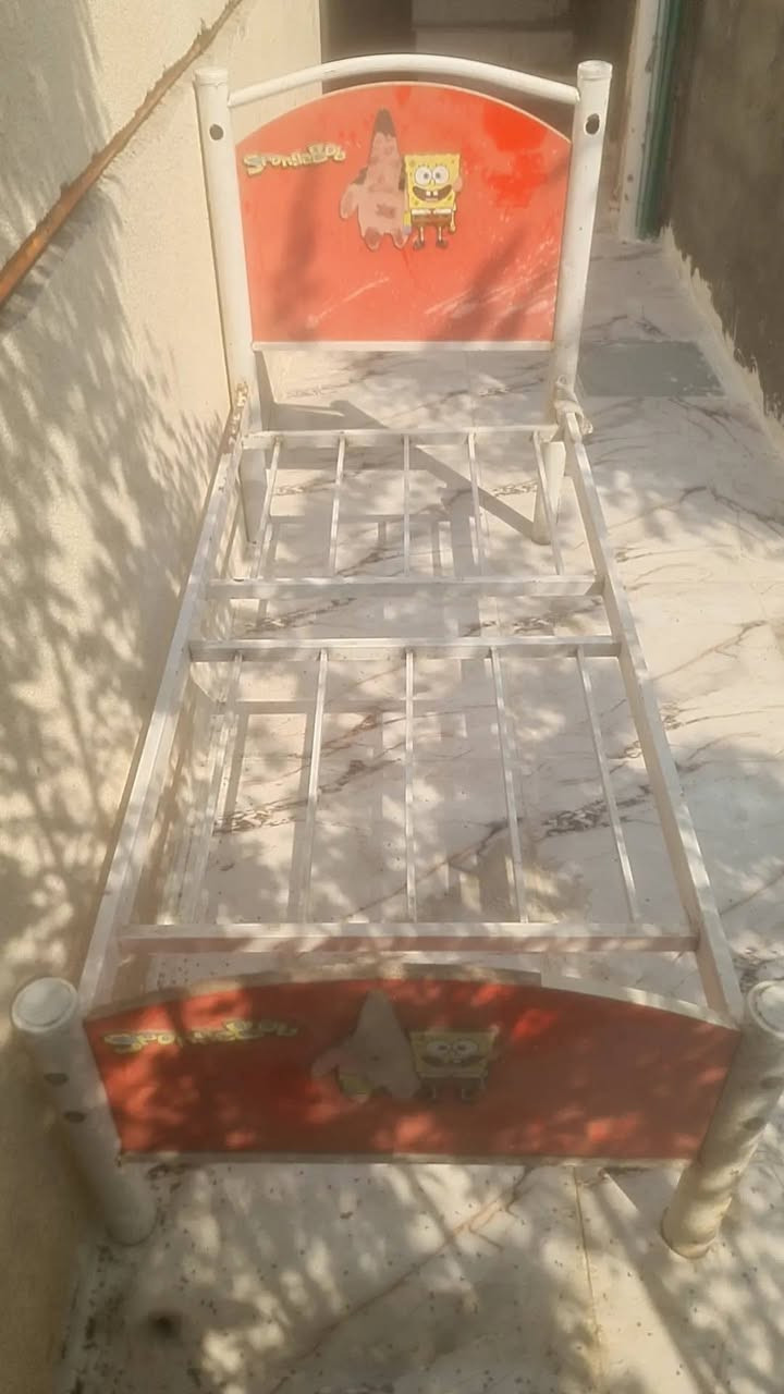 جرابي طفال • نضيفات • ٣ قطع