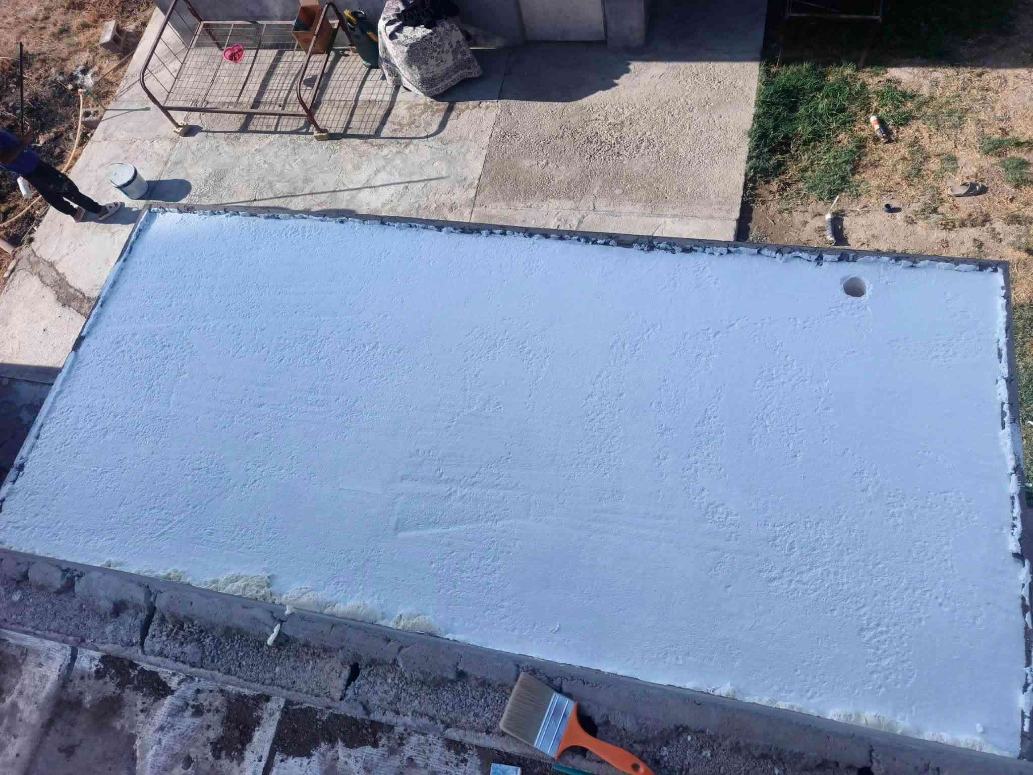 💧🏠 عزل مائي احترافي… حماية تدوم وراحة بال مضمونة 🏠💧
🔰 نحن مستعدون لتنفيذ أعمال العزل المائي باحترافية ودقة عالية، مع ضمان على جودة العمل.

نعتمد في تنفيذ العزل على مراحل مدروسة ودقيقة لضمان أفضل نتيجة وتقليل احتمالية تسرب المياه:

🔹 المرحلة الأولى: غسل السطح وتنظيفه بشكل كامل.

🔹 المرحلة الثانية: إزالة الزفت إن وُجد.

🔹 المرحلة الثالثة: جلي السطح وإزالة الأوساخ وتنظيف جميع التشققات.

🔹 المرحلة الرابعة: غسل السطح غسلاً نهائياً وتجهيزه للعزل.

🔹 المرحلة الخامسة: معالجة التشققات ومعالجة نقاط الضعف.

🔹 المرحلة الأخيرة: تطبيق المادة اللاصقة العازلة بطريقة احترافية لضمان عزل السطح وحمايته من تسرب المياه.

✅ تنفيذ احترافي

✅ مواد عازلة عالية الجودة

✅ اهتمام بأدق التفاصيل

✅ معالجة التشققات قبل العزل

✅ ضمان على العمل

📞 للاستفسار والحجز:

عبدالله الشعلان

📱 ***********

💧 لا تنتظر تسرب المياه… احمِ سطحك بالعزل الصحيح من البداية.
