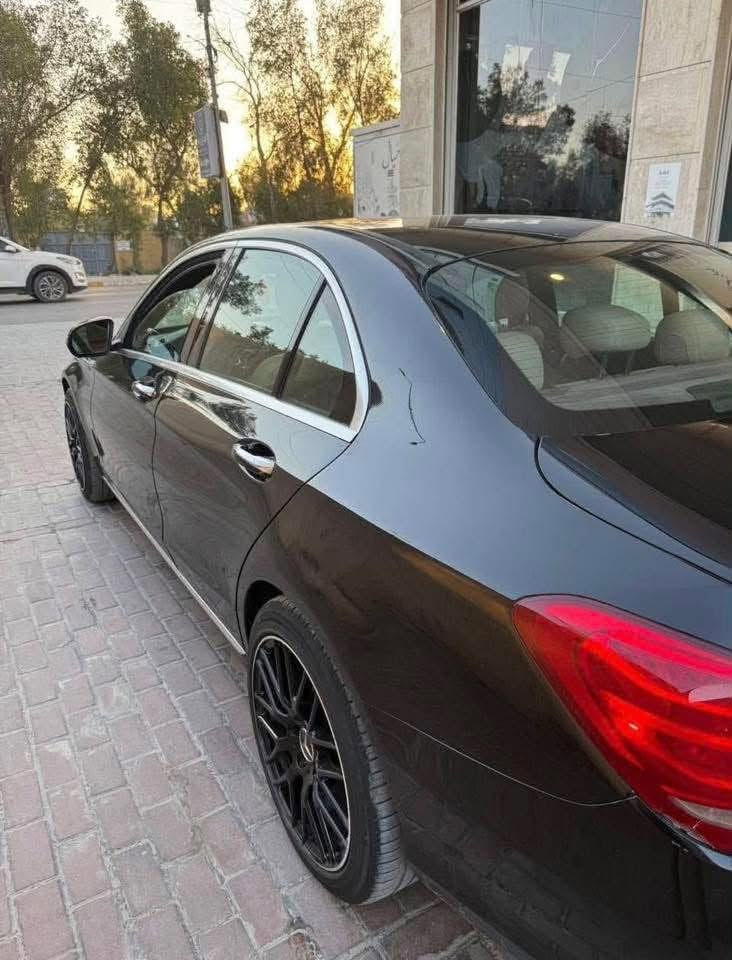 السلام عليكم
C300

2018

ماشية ٨٢ الف ميل

لايتات جدد

تايرات جدد

باتري جديد

سونار موجود

رقم بغداد

4matic

العنوان: بغداد زيونة

اعتذر عن المراوس

م/ السجج مال بانوراما تحتاج تبديل

١٧٠$

***********
