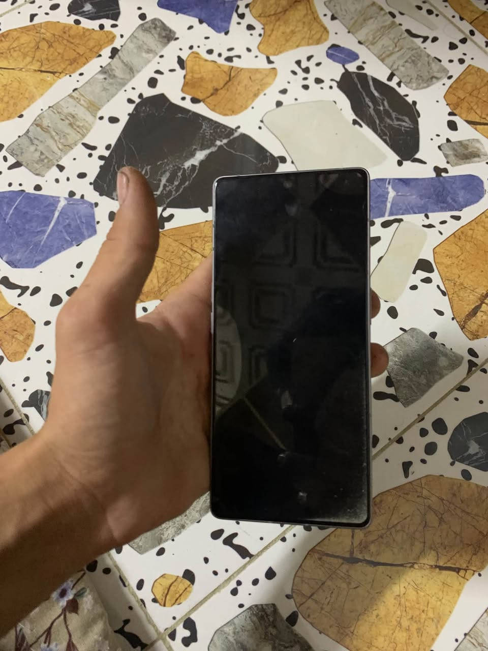 السلام عليكم  
lnflnix NOTE 50 Pro Plus 5G 
لون تيتانيوم مستعمل اقل الشعر النضافه 100\100 
ذاكره256 عشوائي 12  الشاشه 144 هرتز ببجي 120 فريم
النسخه هاي تجي مال العاب وكوتونه ماله موجود وتجي ويا شاحنه 100w  سعر 520الف وبي مجال تواصل ***********
