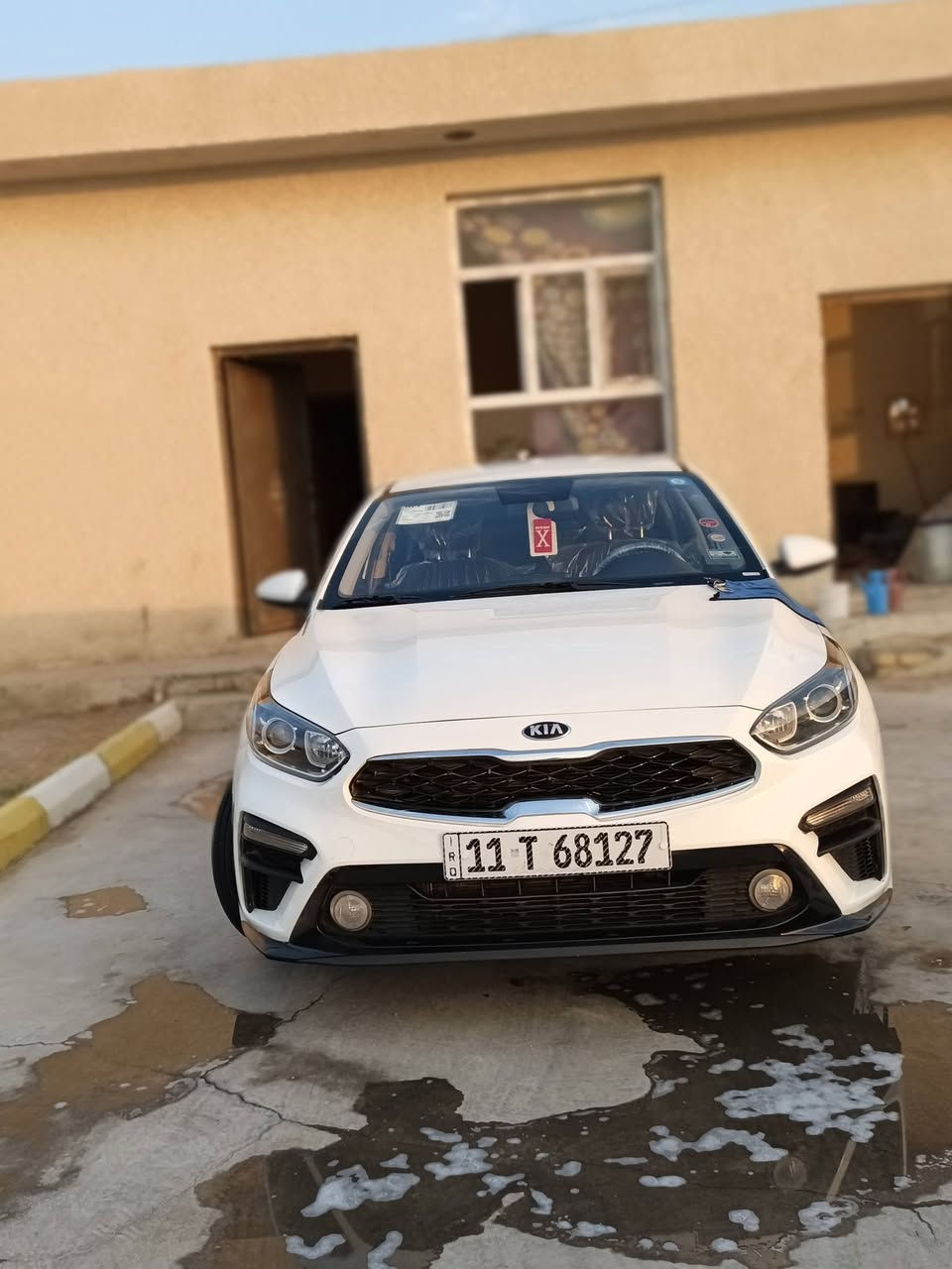 سلام عليكم سيراتو للبيع 2021 رقم بغداد دولي بسمي سنويه 2031 هزه جديده كامله سياره من كلشي ماشيه 40 ألف حقيقي استخدم شخصي محرك 1600 دوش  مواصفات عاديه سياره   سعره 145 وبيه مجال بسيط أي استفسار اتصال *********** المكان سماوه المو شراي لا يكسر بحلال العالم   بيع فقط بدون مراوس
