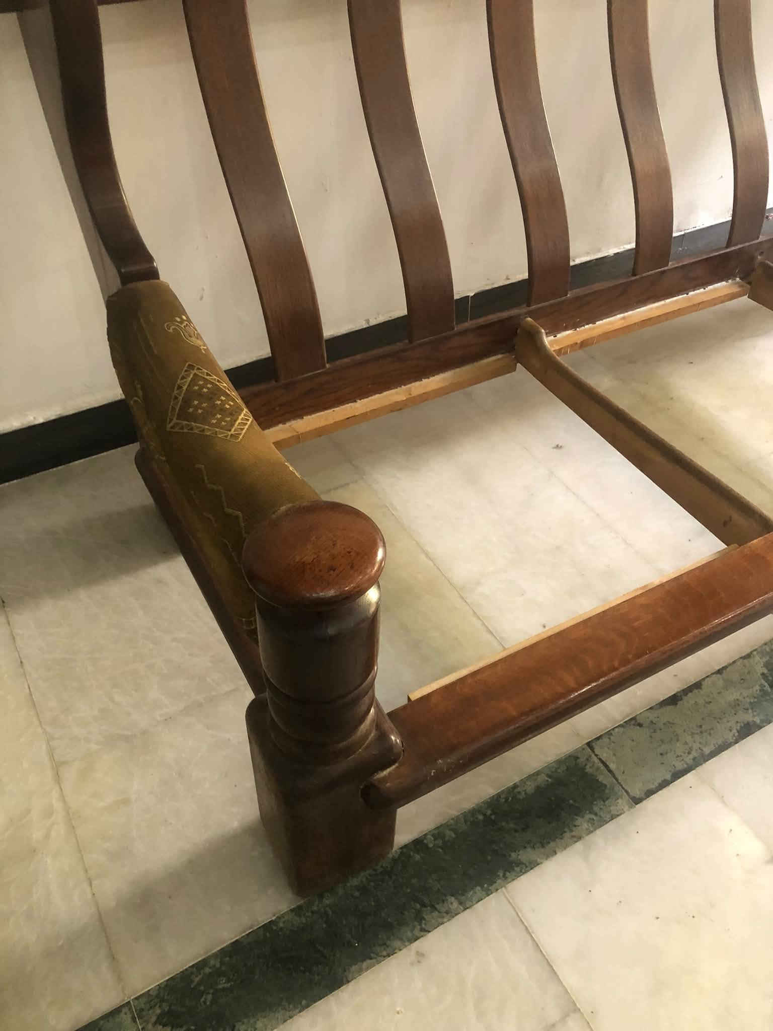 طقم قنفات • خشب وصاج • طاولة كبيرة」「انتيكا」,