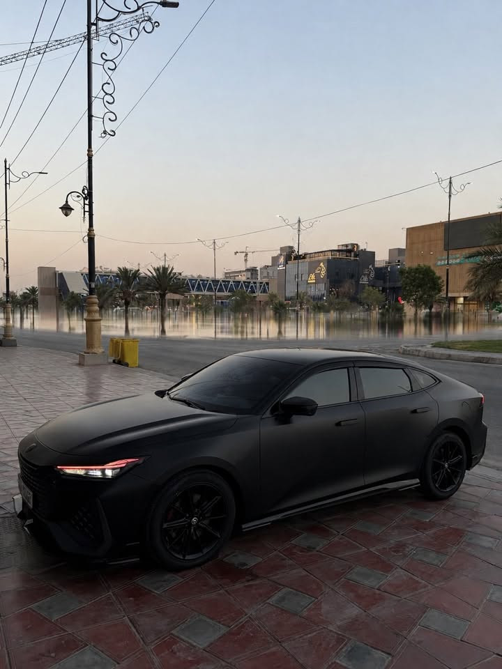 شانجان يوني في موديل 2025
السياره حلوه وجاهزه والمواصفات مالتهة معروفه
كامرات 360 دواره 
حساسات اماميه حساسات خلفيه 
5 وضعيات قياده 
مكينه الفين تيربو 
تبريد كشنات 
3 وضعيات قياده ستيرن 
السياره مغلفه تغليف طافي 
بدون حادث 
ماشيه 60 الف قابل للزياده 
السياره بالضمان ضمان شركه البخيت 
باسمي حره تحويل مباشر 
عليها ادامه زيوت جديده 
معروضه 160 وبيهة مجال ان شاءالله 
***********
