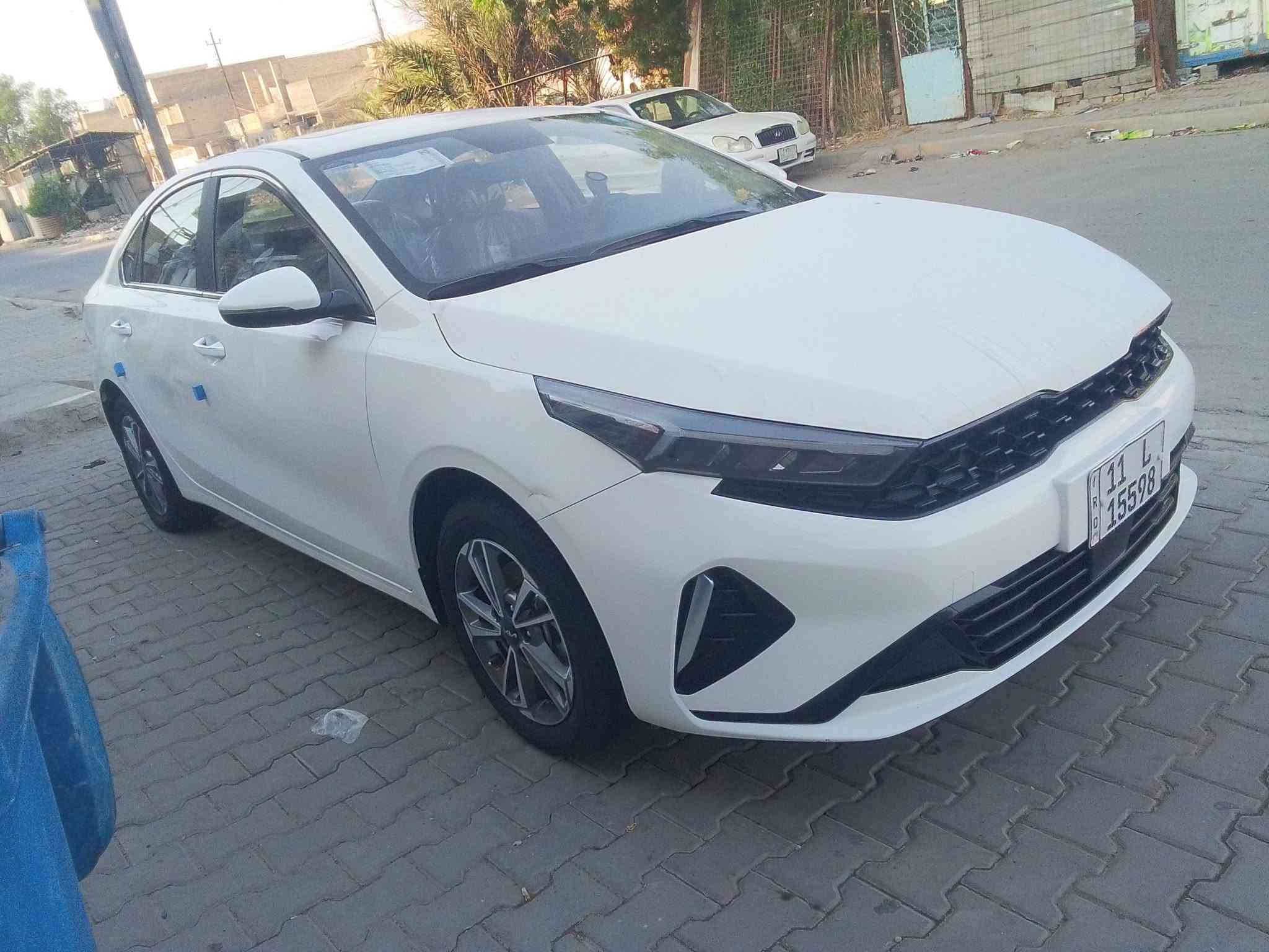 ك3
فول مواصفات  خليجي بعدهي زيرو ماشيه 9 الاف  بغداد بسمي رايدهه ب 127  بغداد***********
