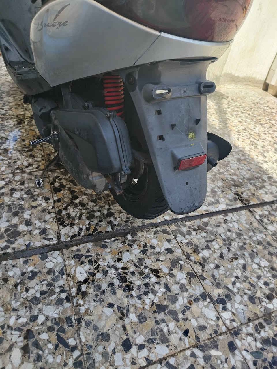 دراجه بريز كلها بلاديه
ما اكتب تفاصيل كلها بلاديه
الدراجه خرسه مال رمبه
المكان بغداد السعر 750
اتصال وات ساب ***********
