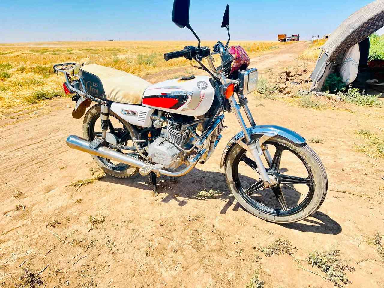السلام عليكم ماطور للبيع سيفان 5 كير 2019  سعر 350 الف  وبه مجال ‭***********‬
