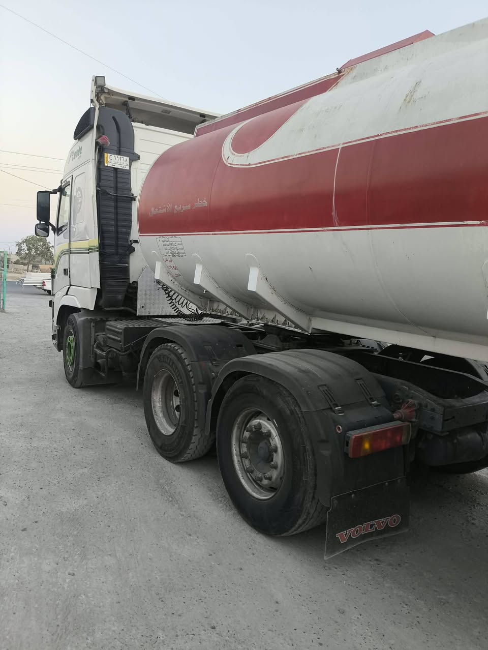 السلام عليكم
فالفو موديل 2003

سياره جاهزه للشغل ذرعه طوناج GBS

رقم كركوك شرط التحويل 

كير عادي مكينه كير او شاصي او قماره مكفولات شرط الفحص

تدفئه تبريد سياره متحتاج مصرف 

السياره موجوده في  معرض كركوك 

للاستفسار/***********
