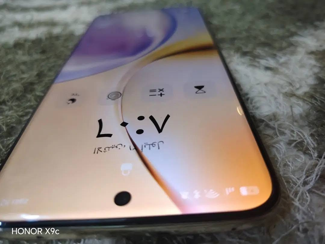 ريلمي 14 برو بلص 
تريد تعرف تفاصيل تواصل خاص وتدلل

نص مكتوب في الصور:
- HONOR X9c