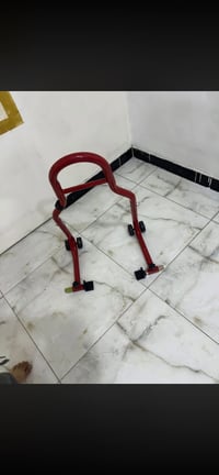 ستاند بطح • اكسسوار سيارة