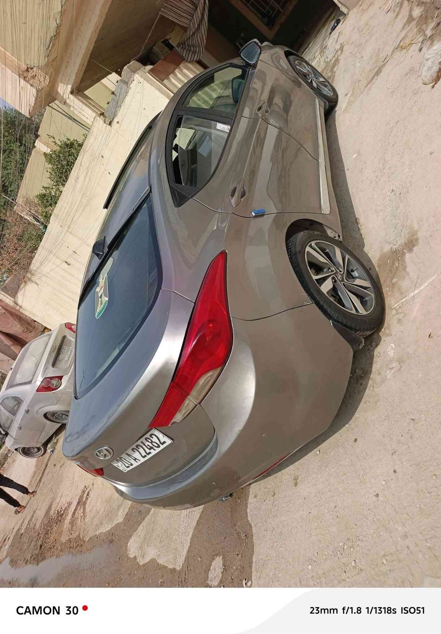 الانترا • ١٨٠٠ • فول مواصفات
