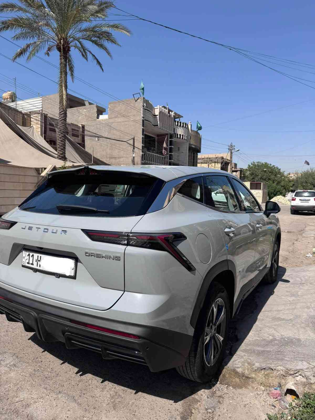 .
السلام عليكم 
جيتور داشنك 2026 بعدهي بضمان الشركه 
ماشية 14الف
 مكفوله كفاله عاامه من كل النواحي فول مواصفات عدا الفتحه  داخل جلد
 لون  السياره رصاصي مميز  
رقم بغداد بأسمي 
عنواني بغداد حي البنوك 
للاستفسار الاتصال على الهاتف 
***********
