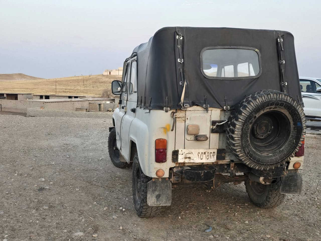 البیع بۆدێل 2002 \ رەقم ***********
