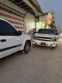 بلايزر ٢٠٠٤ • مزاد الداخلية • مكينة مكفولة