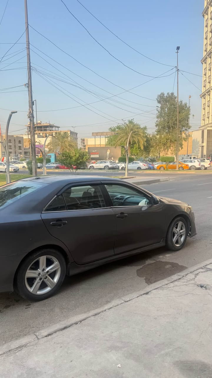 كامري امريكي موديل 2014 وارد كندي 
حادث بابين فقط مصبوغه صفحه  ابيع احزام 
تبريد ثلاجه 
منظومه ماء جديده كهربائيات كله جديد حداديه نسبه 80‎%‎
مكان سياره بغداد 
بيع او مراوس حسب القناعه 
السعر 127 بيه مجال 
رقم وتساب *********** بغداد, العراق
