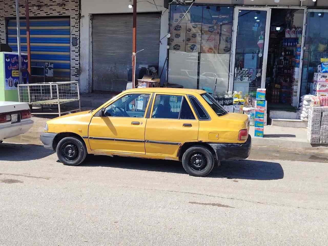 سياره للبيع مكفوله كير محرك وتاير واير ومديل ٢٠١٤ سعر خاص  ***********
