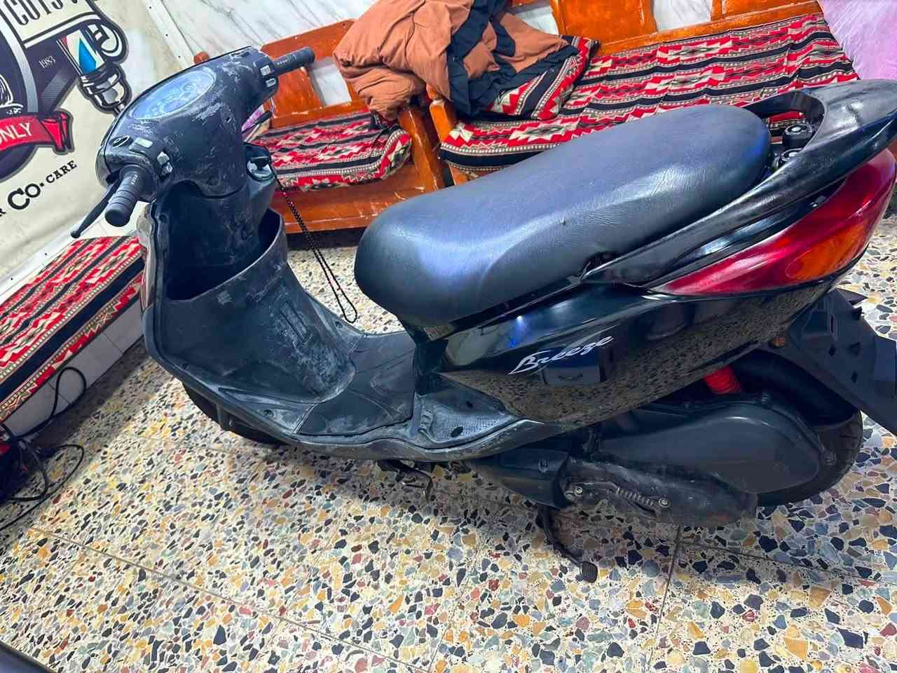لابيع بريز نركره سلف محرك مكفول خرسه الدزاحه شلعه معدل فول السعر 575وبيها مجال بصيط حك الجيه عنوان الاعظميه شراي يتصل ***********
