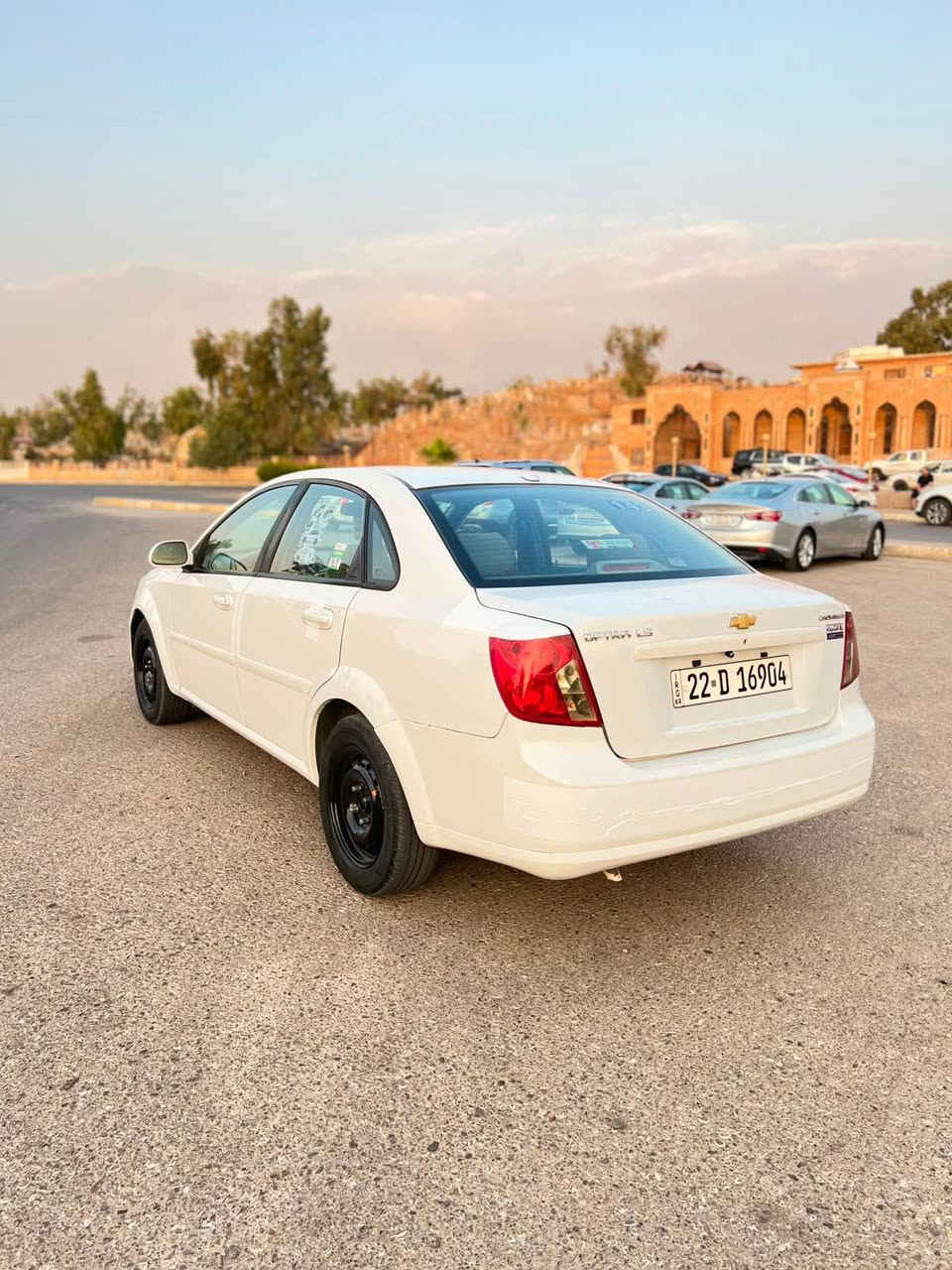 سيارة شوفرليت اوبترا
موديل 2009
گيرومحرك شرط فحس  سيارة كلين مابيه صبوخ ومابيه شخط مواصفات جامات ومرايه كهربائي قوفل مركزي ABS سوكان ڤول يوم شاش أيپات تبريد حارو بارد شغل كهربائي عام شغال تاخم تايرات جديد وصدر كول جديد سيارة جاهز مابيه نقص سنوي جديد راقم جديد  شرط تحويل وواكال سعر (75)💵بيه مجال راقم صحب سيارة موجود *********** كركوك, العراق
