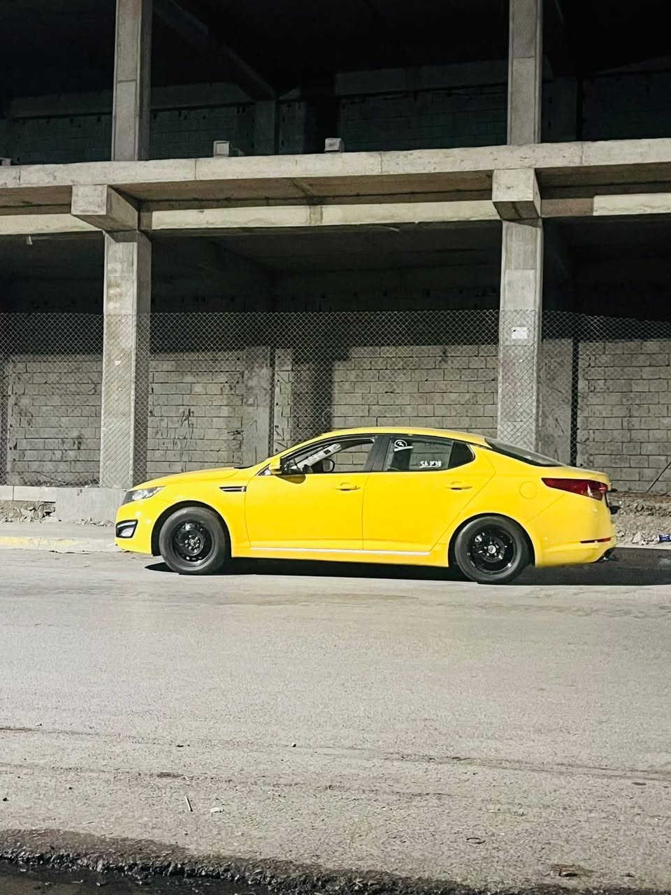 كيا اوبتيما خليجي 2400 وارد خليجي
موديل 2011 
ضرر جاملغ تبديل بدون عابر 
كير مكينه شرط الشرط
تبريد 🥶 جريش 
حداديه وتخم تاير بالجيس 
غرفه ودواخل بالنايلون 
كهربائيات كلهه شرط 
منظومه زنون 
تخم سماعات دمام جديد 
سياره ماعوزهه ربع 
سعر 110 وبيهه مجال بسيط 
مكان السماوه قضاء الرميثه 
للاستفسار الاتصال ع الارقام الاتيه 
***********
‏‪***********‬‏
