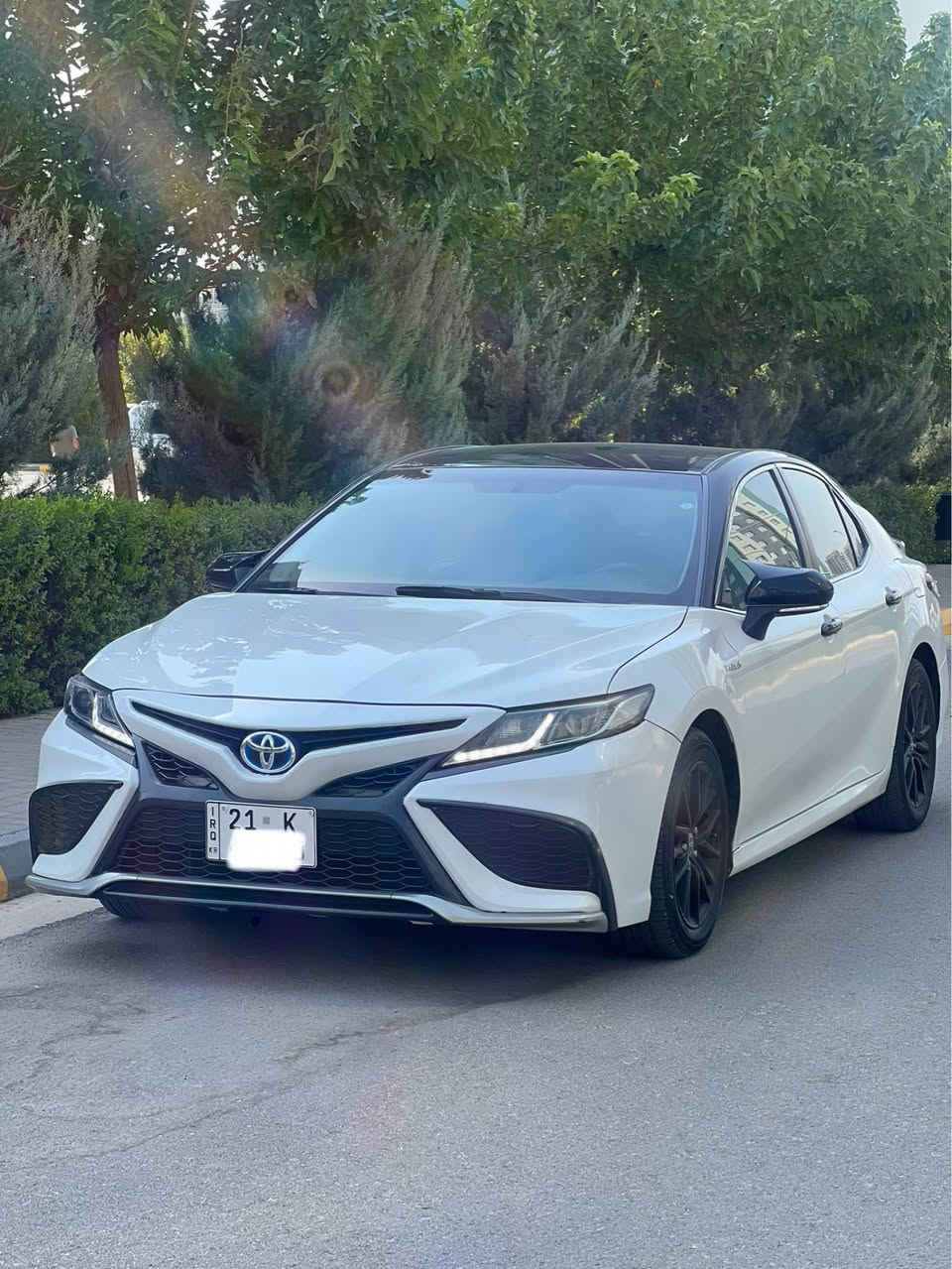 Toyota camry 2022 hybrid
تۆێۆتا کامری هایبرێد ٢٠٢٢ 
سپی سەقف ڕەش لەسەر سەنەوی بیلاد
خلیجی بەسمە و حاسەو ٣ مۆدی لێخوڕین 
شوێن شەحنی مۆبایل لایت پێشو دوا لید و زینۆن بیلادی
کامل سێرڤس کراوە
ویل و تایەی تازە
سەنەوی تا ٢٠٣١ تازەیە بە ناوی خۆمەوەیە 
سەیاکە کامل پەمپ کراوە بەس ڕەنگی گۆڕاوە تەکسی یەک قرچی پێشی هەیە شاسی نەگرتوە 
دوبەی بوە 
٢٣٠ هەزار کیلۆمەتر ڕۆشتوە 
گێڕ و مەکینە و هایبرێد و پاتری و تەقەو ڕەقەش بە شەرتی ١٠ فیتەر و کۆمپیوتەر
سەیارەکە زۆر تازەیە بێ نوقسانیە 
نرخی ١٤٩ وەرەقە معامەلەیەکی کەمم 
مۆبایل و whats up
***********
*********** السليمانية, العراق
