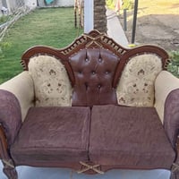 كنب • ١٠ مقاعد • نضيف