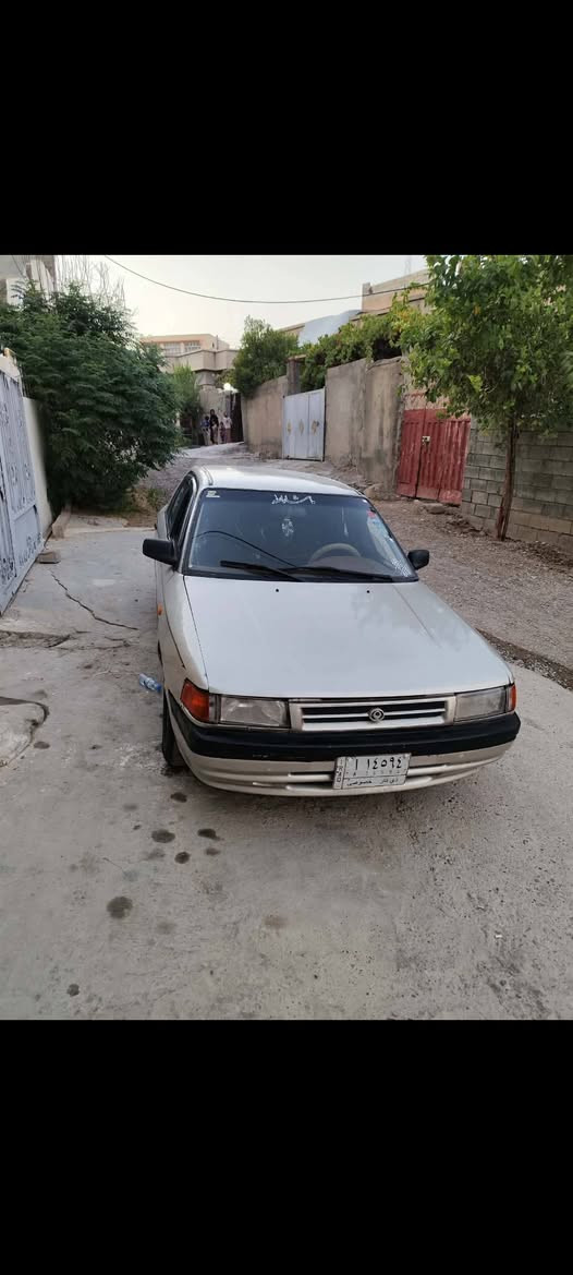 مازدا 323 • بحالة جيدة • بنزين