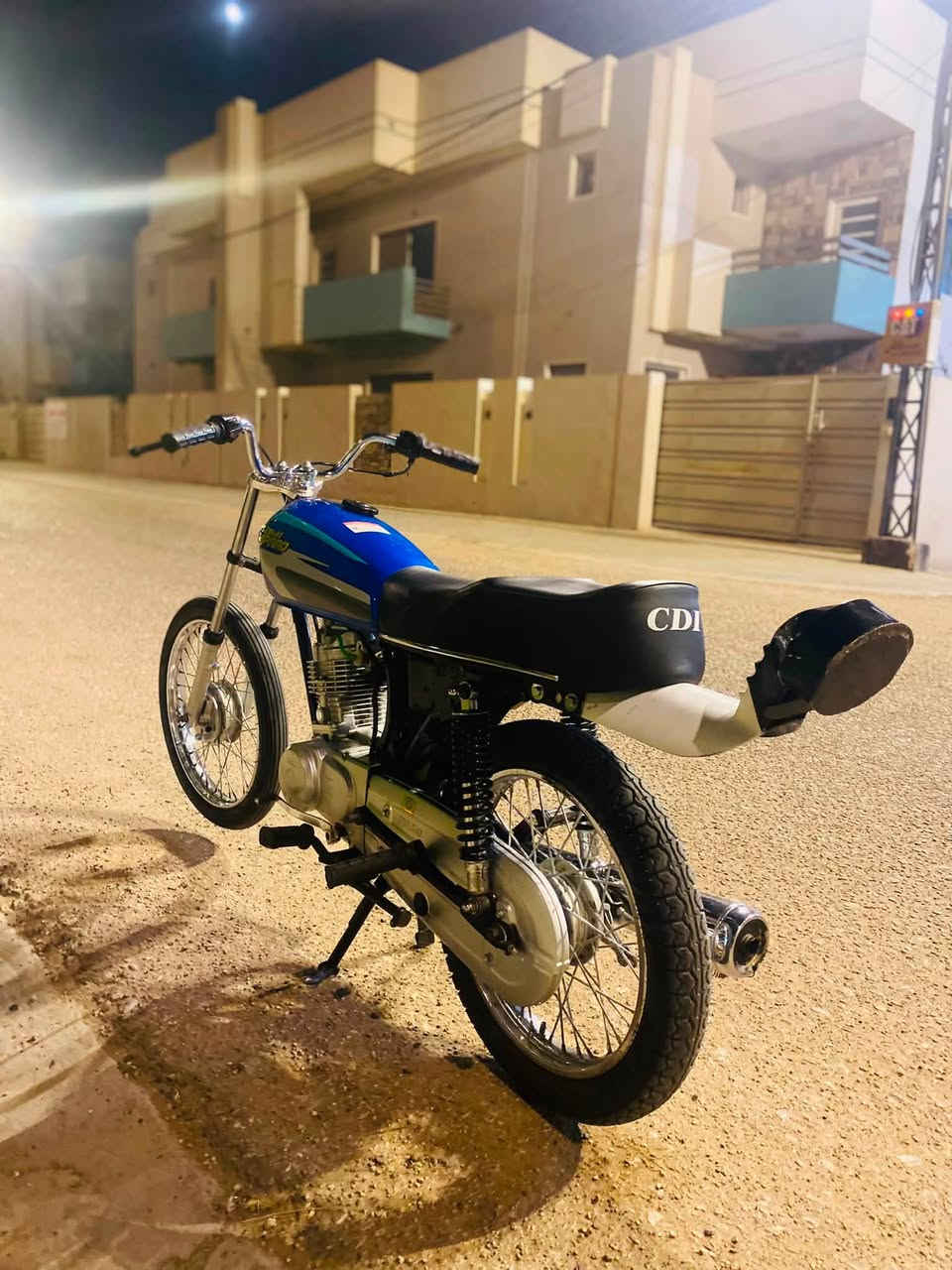 سلام عليكم للبيع او مراوس بسكنس  جبلي شاصي 21 وكيله احمد شاب تعمير ٢٦ مفتوح ولفات مكاني نجف حي الوفاء (950) مجالها قليل حك الجيهه 🤍👍
***********
