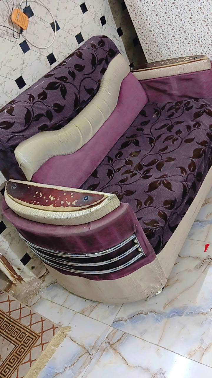 تخم تركي عشره مقاعد للبيع مستعجل ب 100 بغداد بمدينه الصدر ***********
