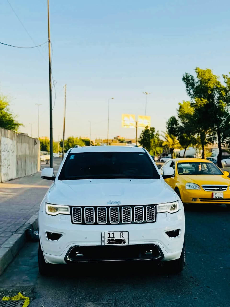جيب موديل 2021 خليجي رقم بغداد باسمي 
مكفوله كفاله عامه فول مواصفات اعلى مواصفات
شاشات جكات بانوراما اوفر لاند رادارات
***********
السعر 280 وبيها مجال مكاني بغداد سيديه
