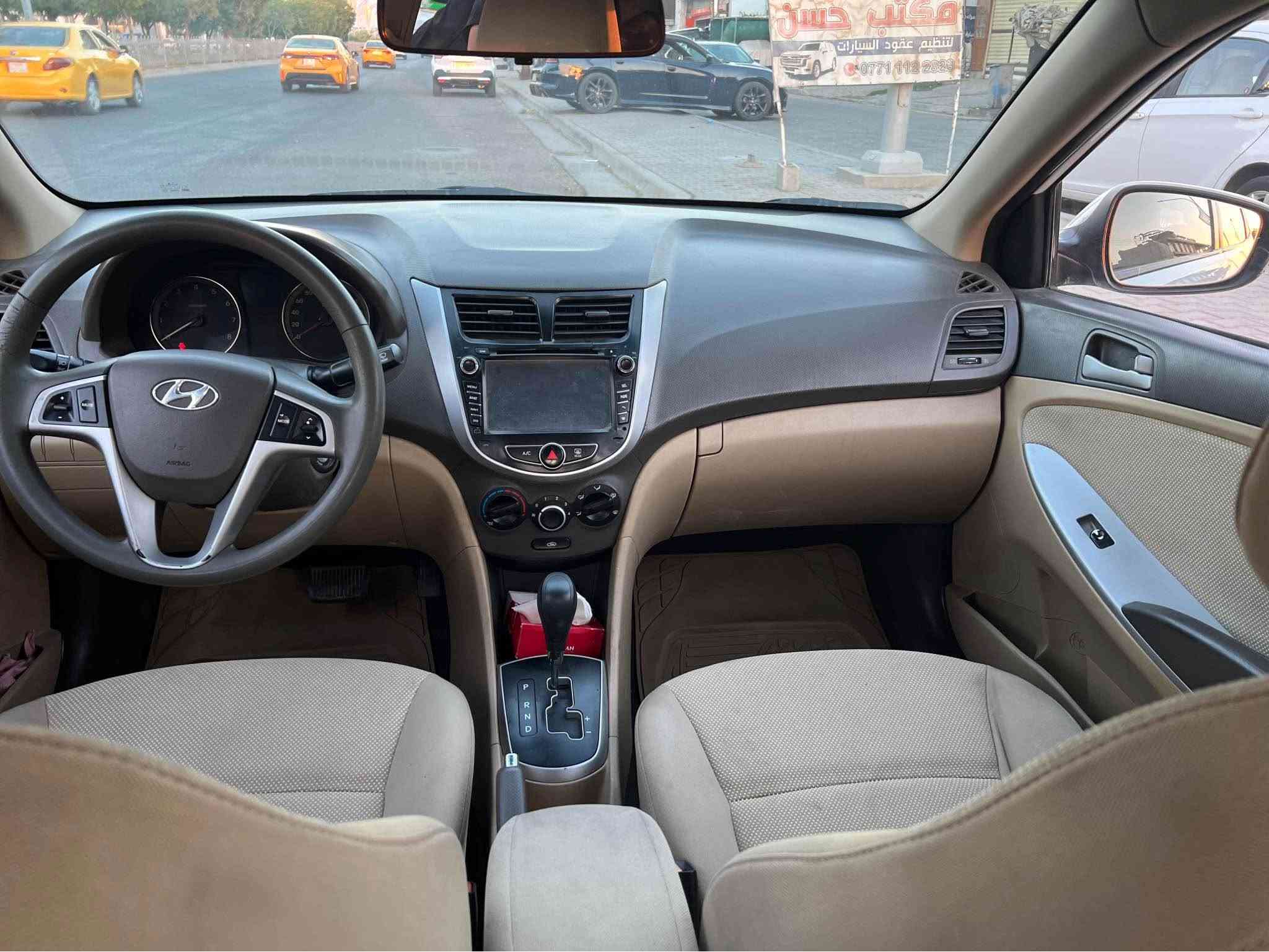 هۆندای ئەکسێنت ٢٠١٤ بئ بۆیاخ بئ دعم 
سەیارەکە وەک شەریکە ماوەتەوە تەنها ٩١ هەزار ڕۆیوە 
گێڕ و مەکینە بەشەرت یەک برخوی نەکراوەتەوە 
سەرف و بوخار و دەنگ و هەلمیشی نیە 
Abs
ناوزەرد 
ئاوینە ئیشارەت 
فۆلیوم 
تەنها سلاید نیە 
جەند تێبینیە وردی هەیە هیج تری نیە 
لە چەمچەماڵ 
تحویل بەشرت 
بەناو خۆمەوەیە 
لە چەمچەمال
***********

***********
Vip car for drive شمشمل, السليمانية
