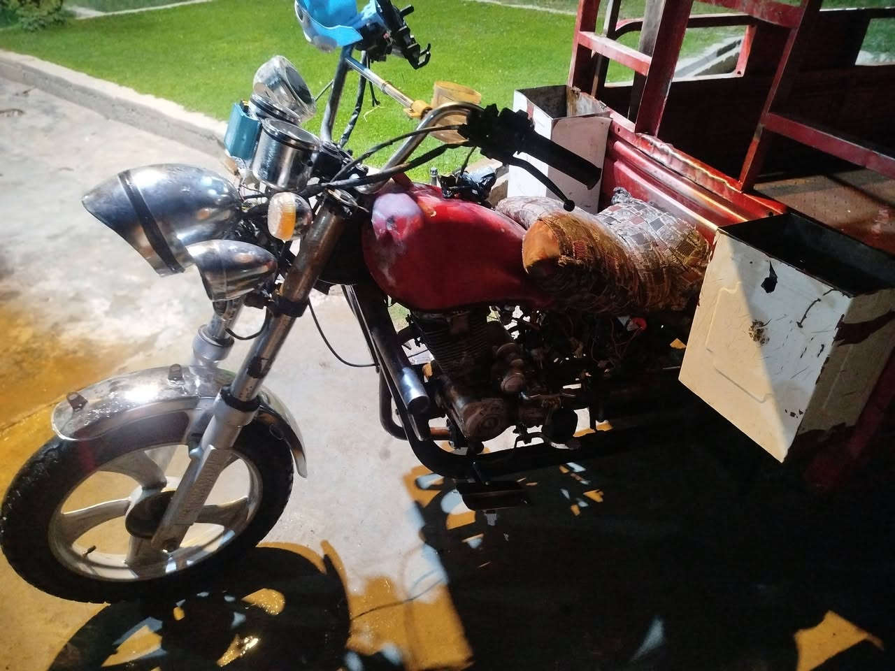 ستوته للييع موديل 19 محرك اخرس 19 سعر 675 واتساب *********** مجال قليل ملحوم باج من صفحه مامثر تريد ترتيب شي قليل لن بس ربط كهربايات  سلف باتري شغال
