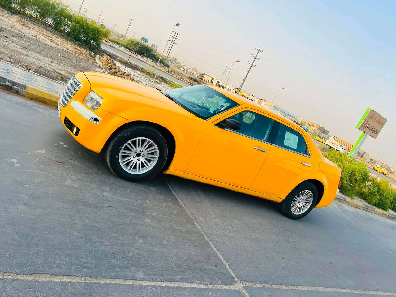 اوباما 10اصل كفاله عامه ضربه وتبديل كير 
مكينه حداده اكسل  ضغيره لايت زنون كله شرطط رقم دولي ذي قار انكليزي باسمي تحويل ثاني يوم سياره كلشش جديده تخم تاير جديد سياره حلوه ومتعوب عليها صبغه جديده فرن درجه اوله شرط 
سياره خطها شطره نجف مصفره هيئه وغرامات
السعر 110 العنوان الناصريه الشطره
 ‭***********‬
