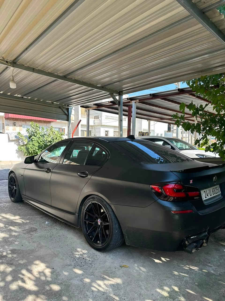 BMW 528i v4 2012 فول مواصفات كامل تحديث لايتات بك لايت كيجات ستيرن سيارة بدون حادث فقت بابتيت و جاملغ خلفي مرشوش بدون دعم بدون ايرباك سيارة جاهز بدون مصرف دهن مكينه دهن كير جديد كير مكينه مكفول بشرط سياره ب اسمي سنوي هزه كولة جديد ارخص سعر فقط             ١٣٩$ ورقه سياره مال بيت و كولش نضيف  رقم تليفون *********** واتساب كورك
