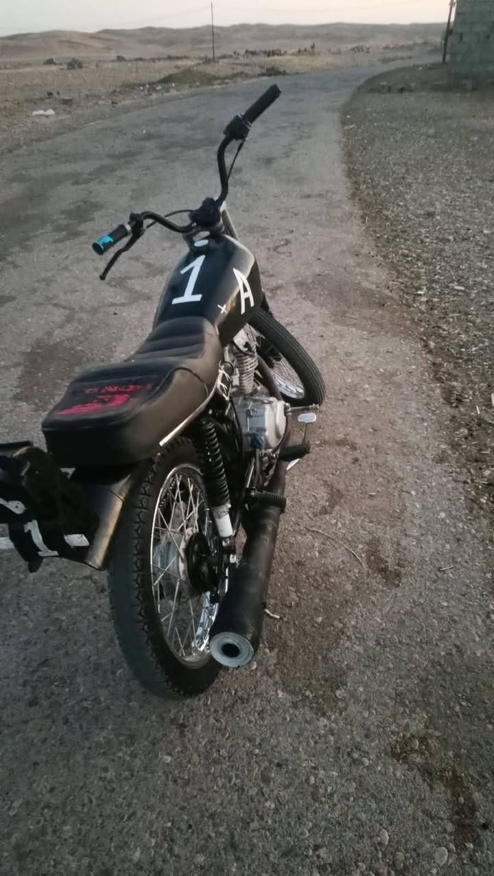 للبيع نامه شلامجه موديل 24 نضافه فول شلعه مكينه ناعمه مامفتوحه سعر 400 وبيها مجال اتصل وتدلل ***********

