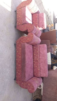 كنب • ١٠مقاعد • نضيف