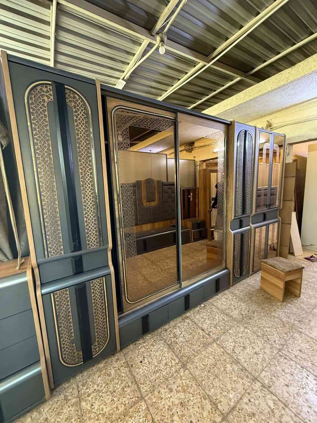 👑 عرض الملوك 👑
غرفة نوم تركي 10 قطع 
نظافه 90/💯

المتكاملة: 2 كنتور + سرير + 2 ميز سايد 
+ ميز تسريحة + كرسي + شازلون + مري ديكور

دهان حراري فخم | خشب تقيل | شغل درجة اولى للحجز والاستفسار اخذ سكرين وتفضل واتس اب *********** تتوفر انواع الغرف
