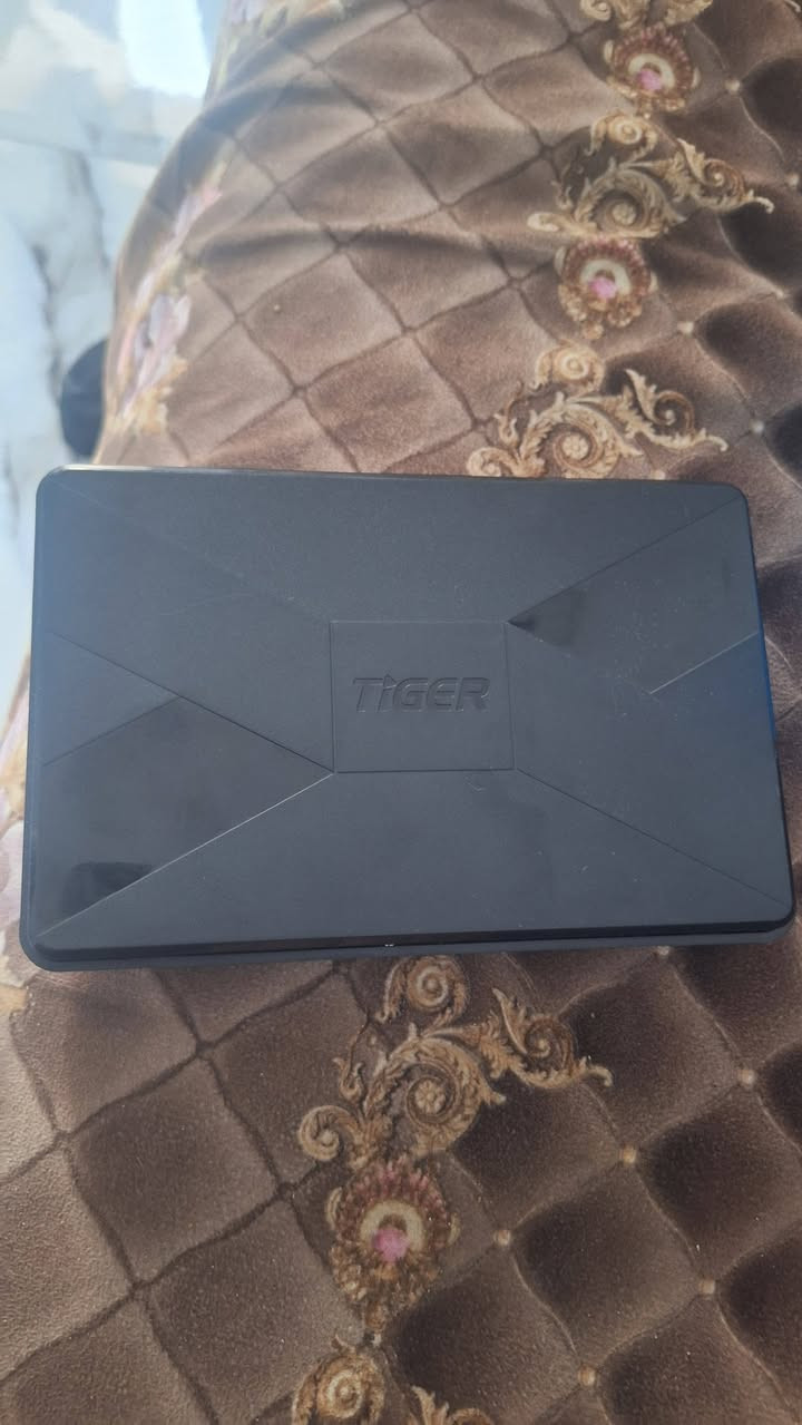 السلام عليكم ups اخذته قبل شكم يوم ما استعملته بقيته بكارتونته فقط مفتوحة الكارتونة رايده 20 مكاني بغداد الشعب ***********
