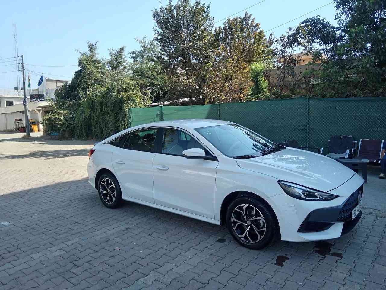 بةناوى خواى گةورة
MG2025 گێڕ عادی

١٦هەزار ڕۆیشتوە. 

-بۆیاخ تەنک 

-بەرگی سوكان و كوشن 

-گاعی بو داخلی و سنوقی دانراوه

-بال بودانراوه

-دەعامی پيش و ناو دەرگاكانی ppf كراوه

-کامل مەسرەف و جوانکاری بۆ کراوە 

-شوێن/پێنجوێن 

بۆزانیاری زیاتر و زانینی نرخ تەلەفون بکە
ژ.م:-***********
***********

