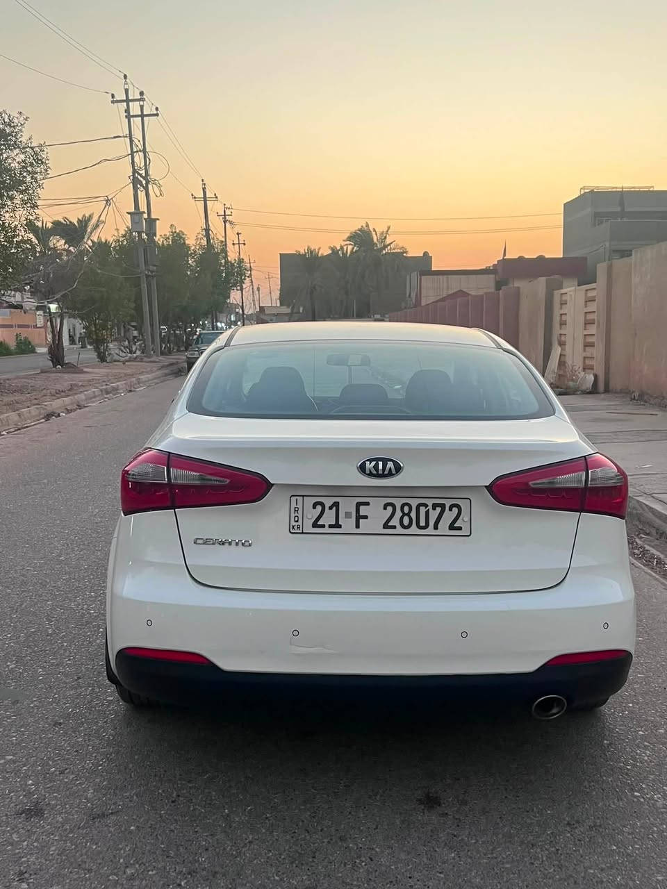 السلام عليكم سيراتو
موديل : ٢٠١٤
محرك : 1600
تبريد قطعتين
الموقع واسط الصويره 
رقم الهاتف الاستفسار
***********

