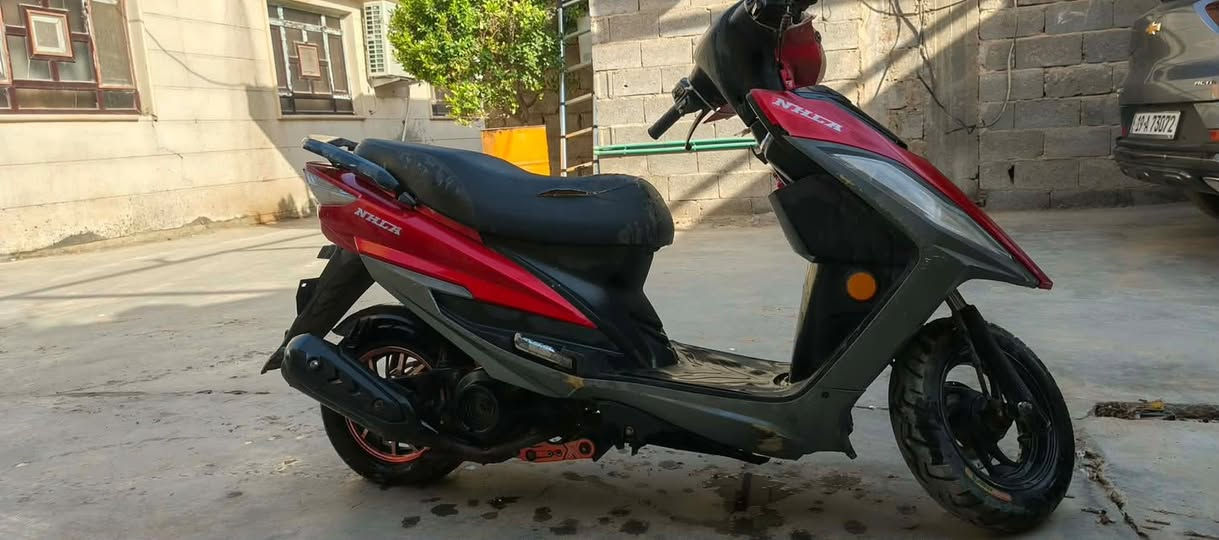 دراجه للبيع نحله مكينه يابانيه دراجه حلوة ناعمه كهربائيات شغاله سلف وهندر سعر ٣٥٠ وبيها مجال شي قليل المكان الحله ورديه داخل الرقم ***********
