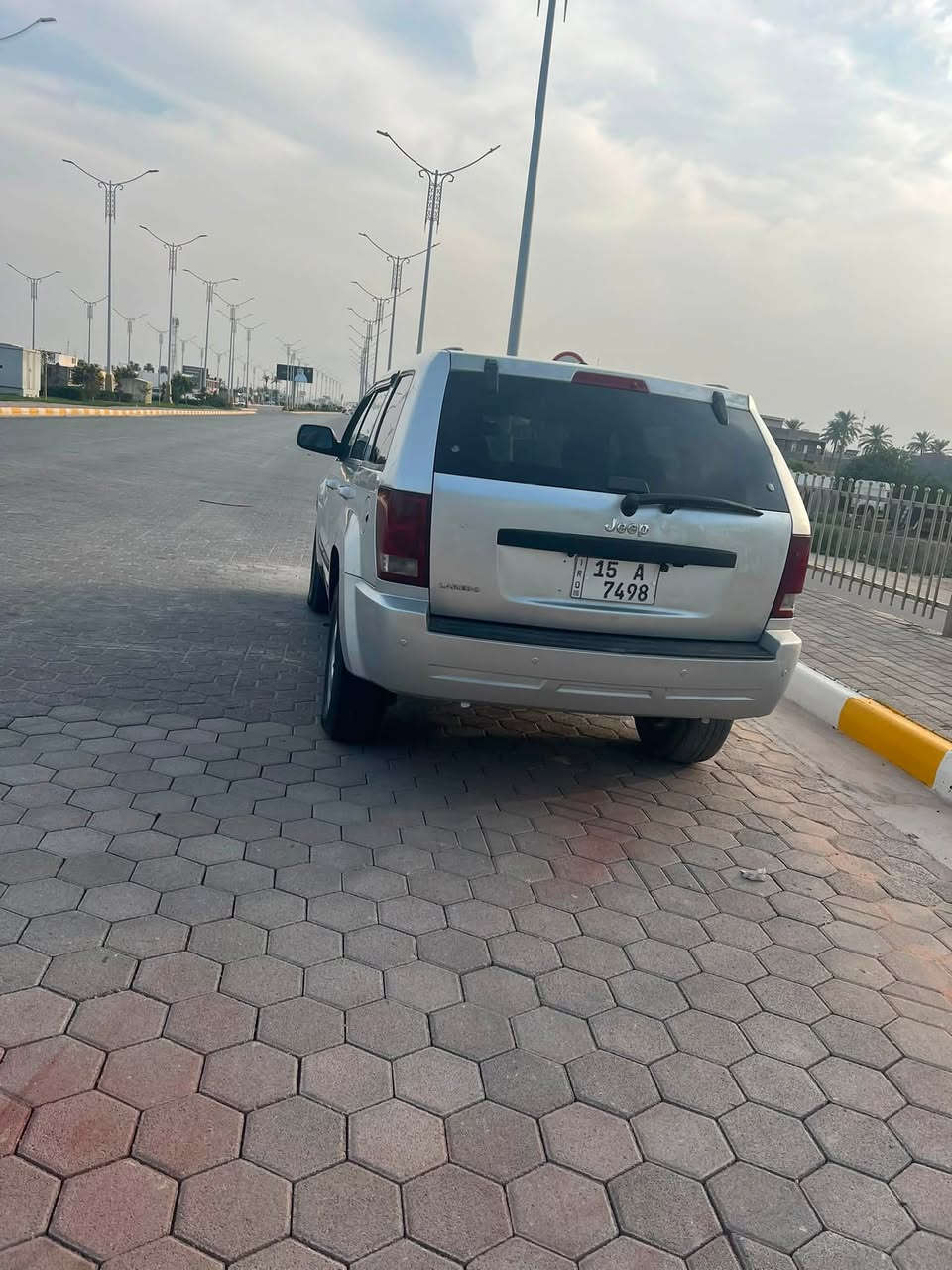 شيروكي • ٢٠٠٨ • بدون صبغ