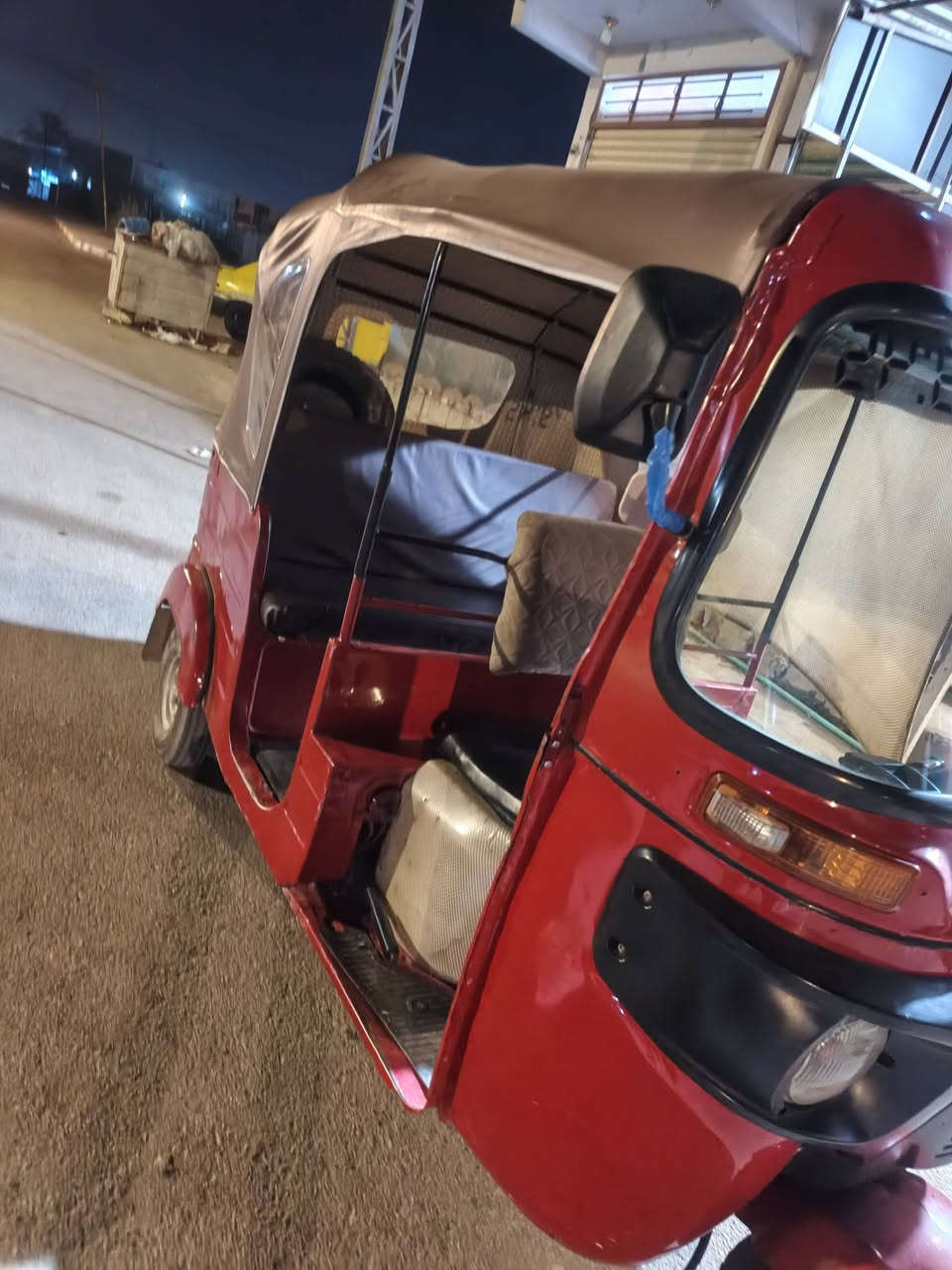 تكتك موديل ١٨ شهر ال ١١ تكتك خير من الله معمرة محرك خير من الله تايرات جدد مسجل كامل رقم بغداد تحويل ديالى ثاني يوم  (السعر 5100 ) وبيهة مجال حك الجية 
***********
