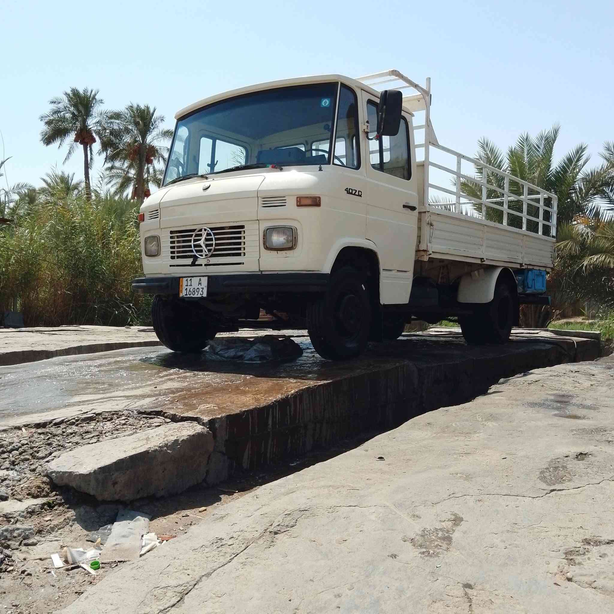 السلام عليكم سياره للبيع سياره جديده فول مواصفات بترا الشراي خليجي ***********

