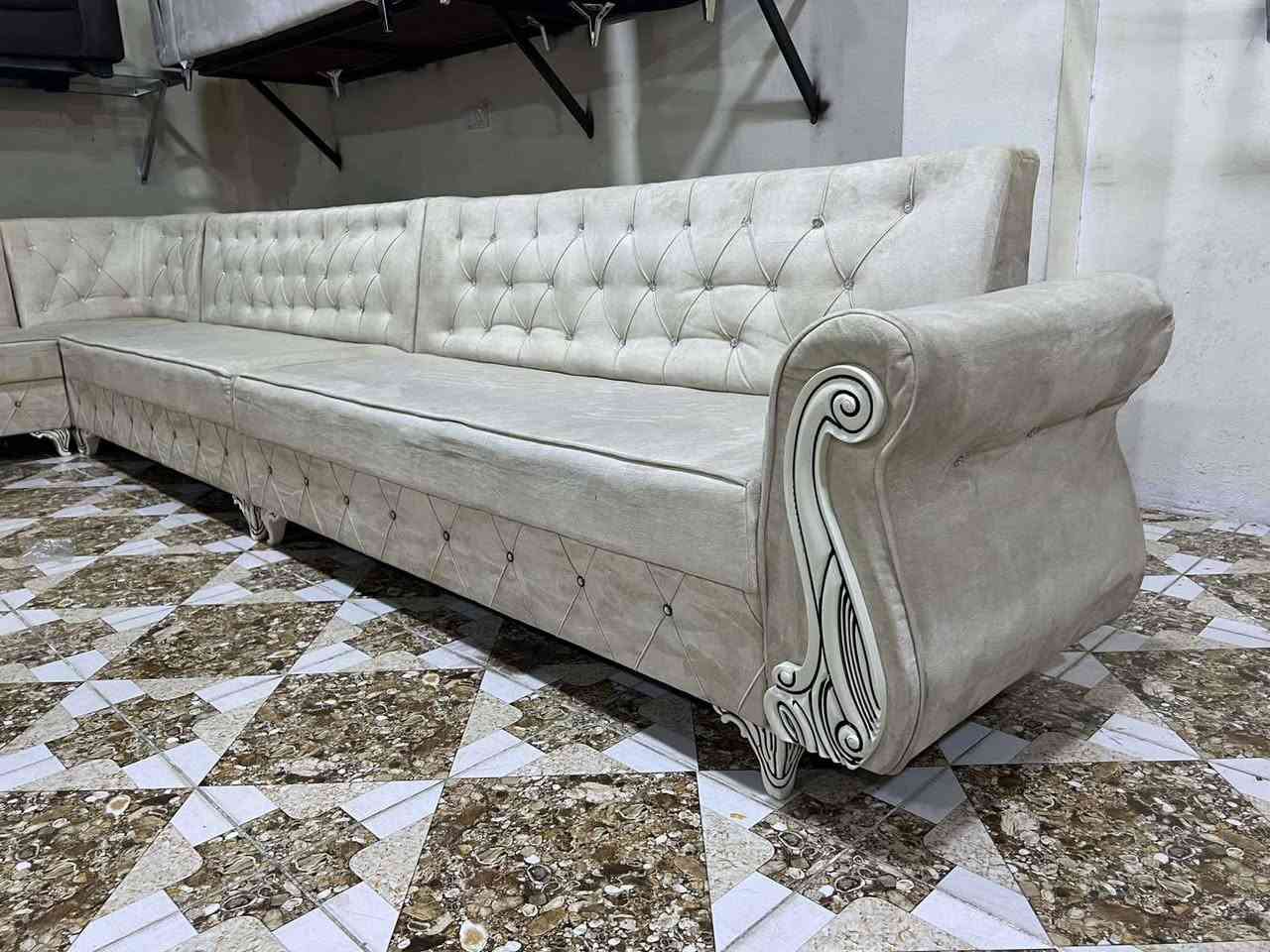 كنب • ١٥ نفرية • للبيع