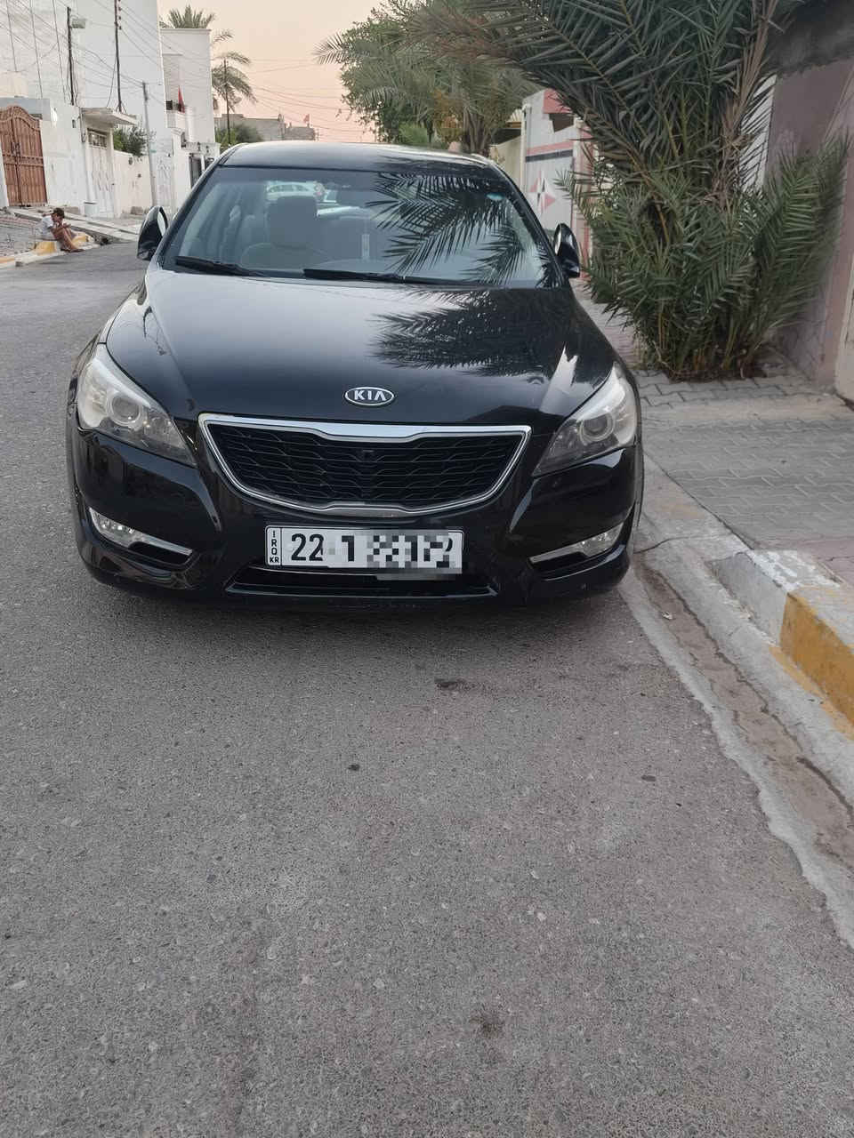 للبيع فقط كيا كادنزا موديل 2011 خليجي
فول عده البصمه والفتحه سعر حيل مناسب للبيع فقط 
رقم أربيل الدولي الجديد بسمي مجدد لل2031 هزه براد كله جديد 
السياره مواصفاتها حيل حلوه السياره صبغ عام كير محرك كفاله محرك 6 سلندر بس الصبح بل تشغيل بيها حس راجس حيل قليل حيل  تدفئة تبريد  تخم تاير جديد صدر أمامي خلفي جديد 
داخل لونين مكانها قضاء طوز خورماتو والسعر 72 ورقه وبيها مجال بسيط سعرها مناسب 
الاستفسار ***********
